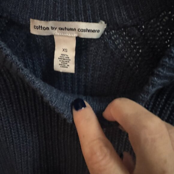 Cotton by Autumn Cashmere - Navy Blue Scalloped Sweater - Size XS - Picture 2 of 4